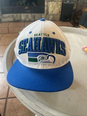 Mitchell & Ness Seattle Seahawks White and Blue Snapback Hat